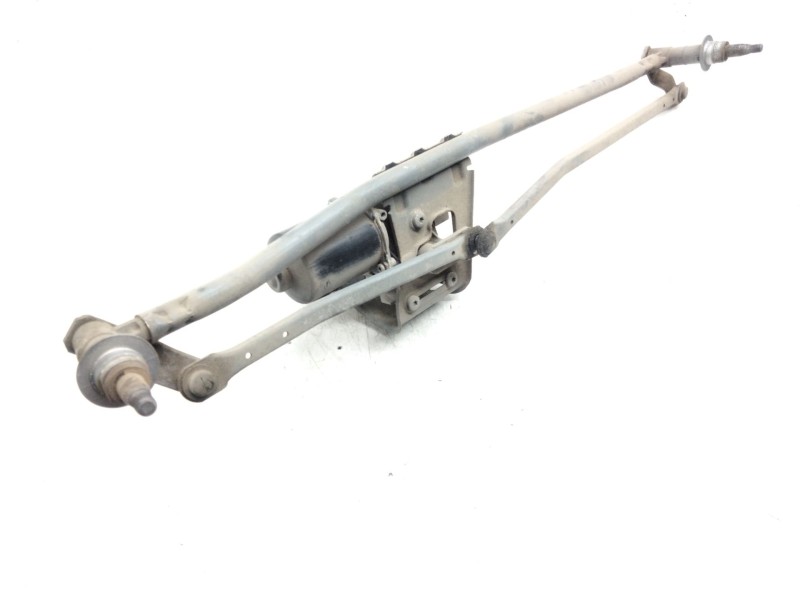 Recambio de motor limpia delantero para iveco daily vi furgón 33s16, 35s16, 35c16, 40c16, 50c16 referencia OEM IAM   