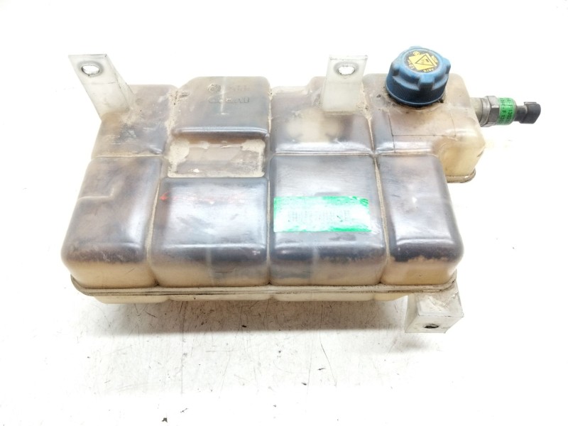 Recambio de deposito expansion para iveco daily vi furgón 33s16, 35s16, 35c16, 40c16, 50c16 referencia OEM IAM   