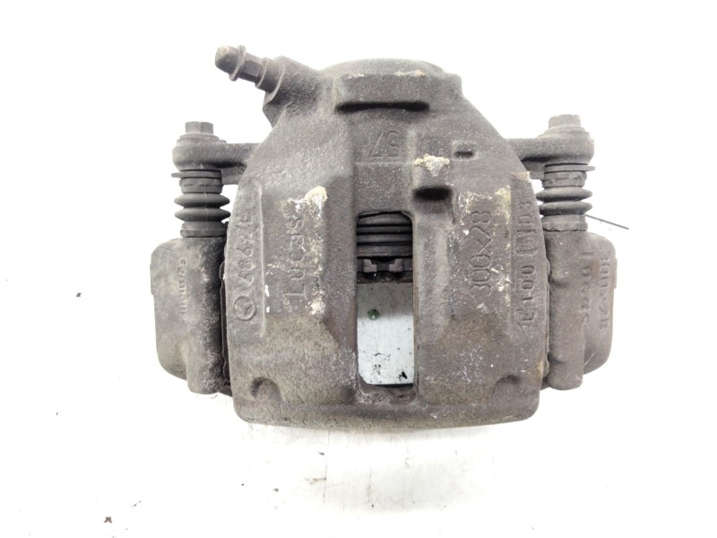 Recambio de pinza freno delantera izquierda para mercedes-benz clase clk (w209) coupe 270 cdi (209.316) referencia OEM IAM 68697