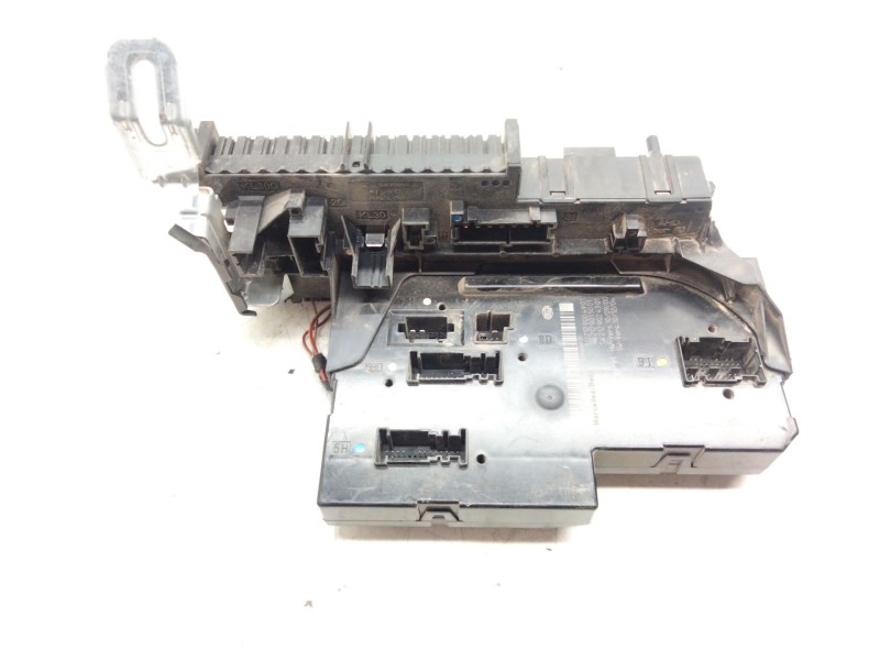 Recambio de caja reles para mercedes-benz clase e (w212) e 350 cdi (212.023) referencia OEM IAM 2129004901  