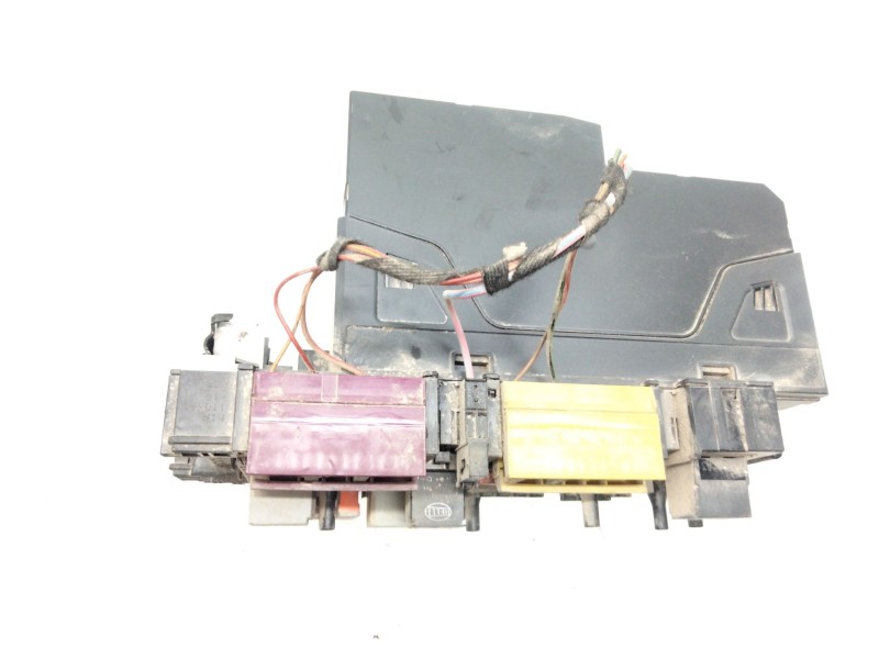 Recambio de caja reles para mercedes-benz clase e (w212) e 350 cdi (212.023) referencia OEM IAM 2129004901  