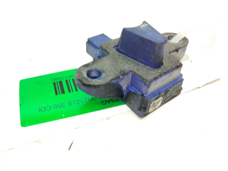 Recambio de sensor impacto airbag para mercedes-benz clase e (w212) e 350 cdi (212.023) referencia OEM IAM A2128205026  