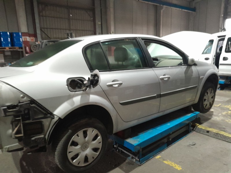 renault megane ii sedán (lm0/1_) del año 2007