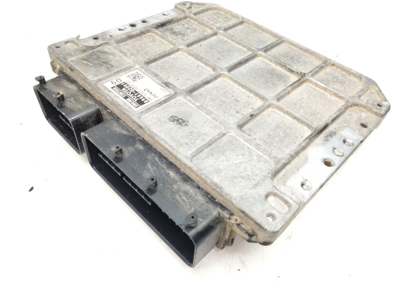 Recambio de centralita motor uce para toyota auris (_e15_) 2.0 d-4d (ade150_) referencia OEM IAM 896619590  