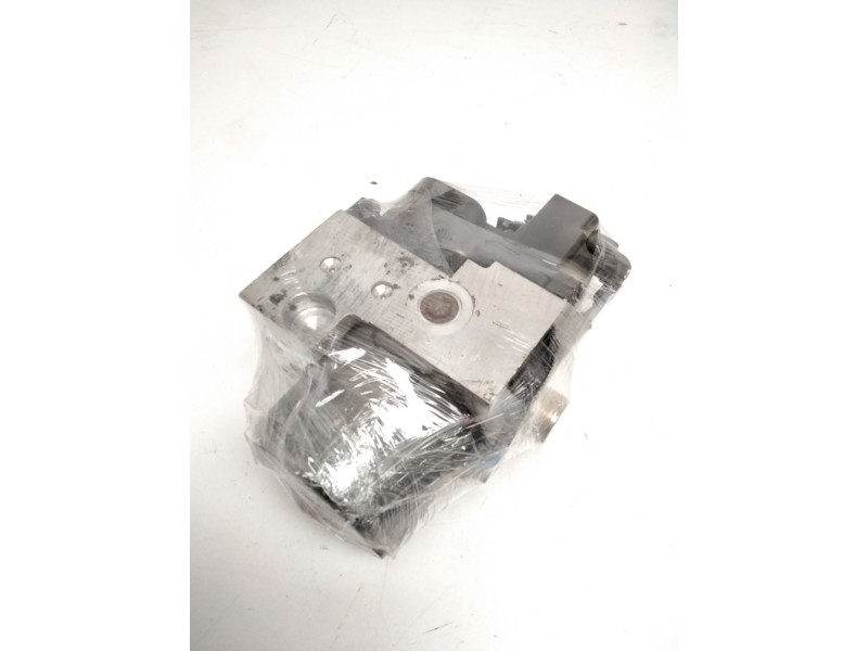 Recambio de centralita abs para nissan terrano (wd21) referencia OEM IAM 0265215436 DEFECTUOSO 