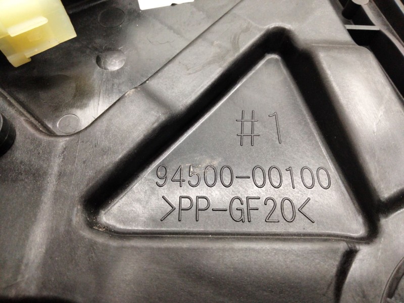 Recambio de elevalunas delantero izquierdo para kia ceed (cd) 1.6 crdi 136 referencia OEM IAM 82470J7000  