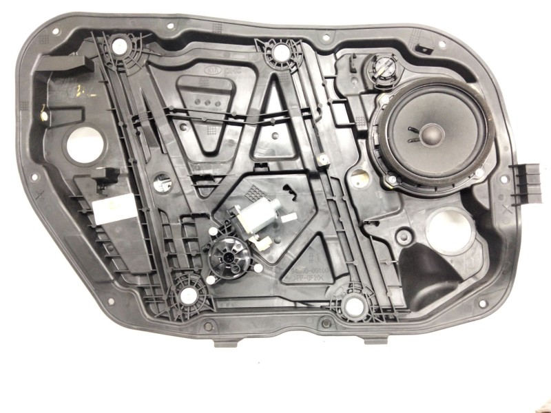 Recambio de elevalunas delantero izquierdo para kia ceed (cd) 1.6 crdi 136 referencia OEM IAM 82470J7000  