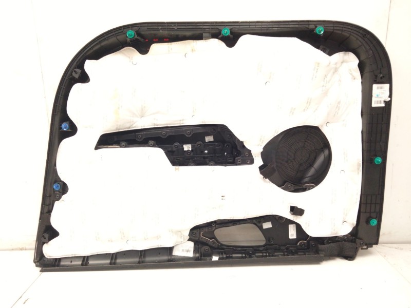 Recambio de guarnecido puerta delantera izquierda para kia ceed (cd) 1.6 crdi 136 referencia OEM IAM   