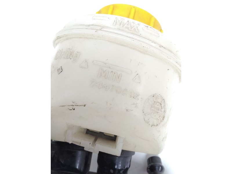 Recambio de bomba freno para nissan terrano ii (r20) 2.4 i 12v 4wd referencia OEM IAM 74470892  8105/02/15