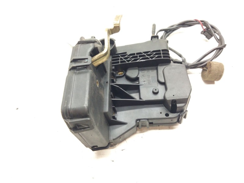 Recambio de cerradura puerta delantera derecha para mercedes-benz clase clk (w209) coupe 270 cdi (209.316) referencia OEM IAM 20