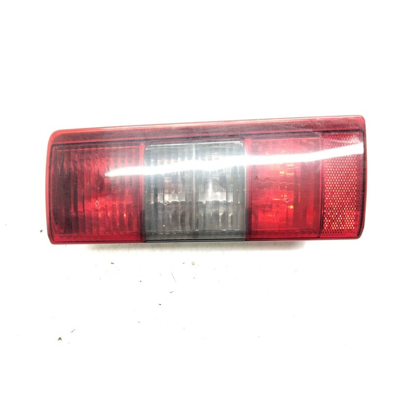 Recambio de piloto trasero derecho para opel combo (corsa c) 1.3 16v cdti referencia OEM IAM   