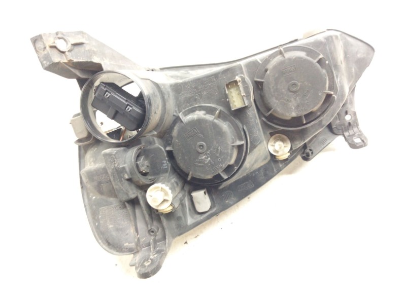 Recambio de faro derecho para opel combo (corsa c) 1.3 16v cdti referencia OEM IAM   