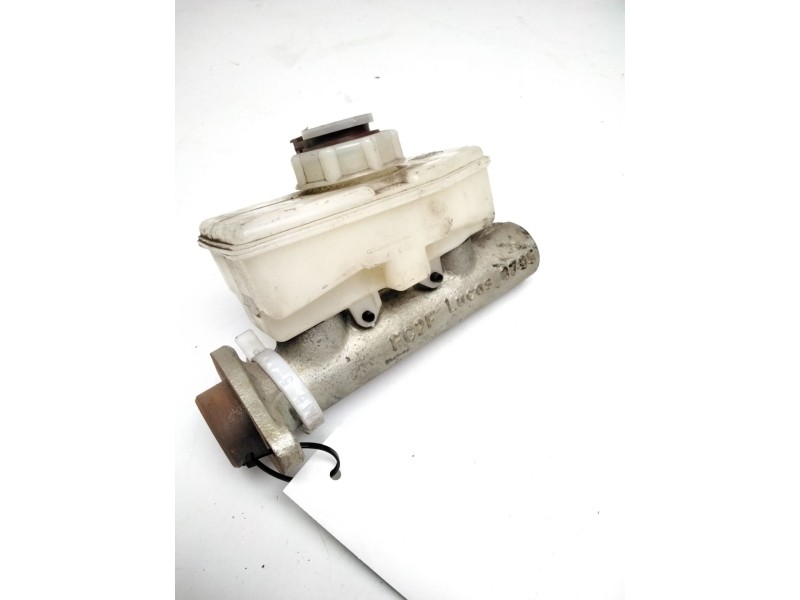 Recambio de bomba freno para land rover 109 santana referencia OEM IAM F2CF 0795 LUCAS