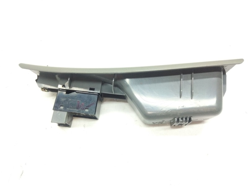 Recambio de mando elevalunas trasero derecho para chevrolet nubira wagon cdx referencia OEM IAM   