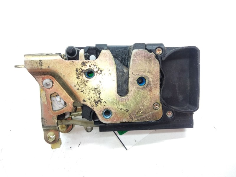 Recambio de cerradura puerta delantera derecha para chevrolet nubira wagon cdx referencia OEM IAM   