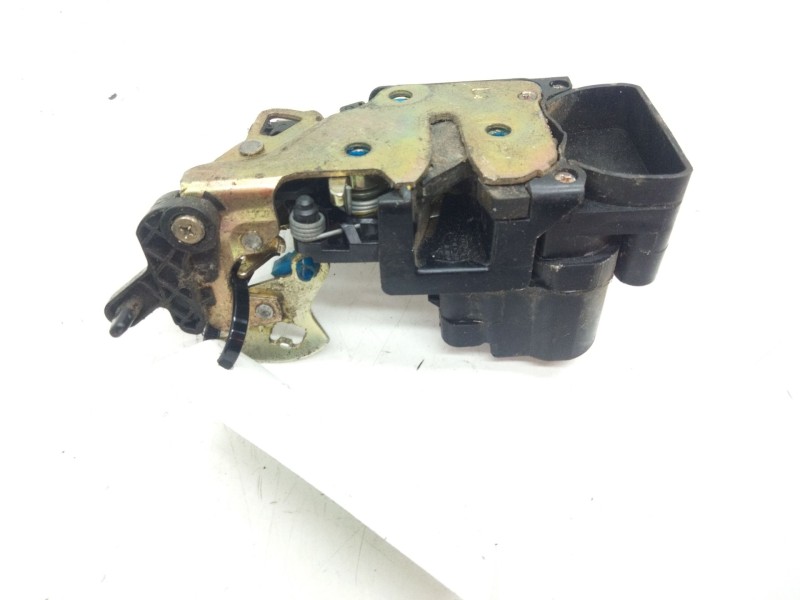 Recambio de cerradura puerta trasera izquierda para chevrolet nubira wagon cdx referencia OEM IAM   