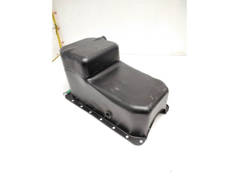 Recambio de carter para nissan trade furgón 2.0 d referencia OEM IAM 083332  