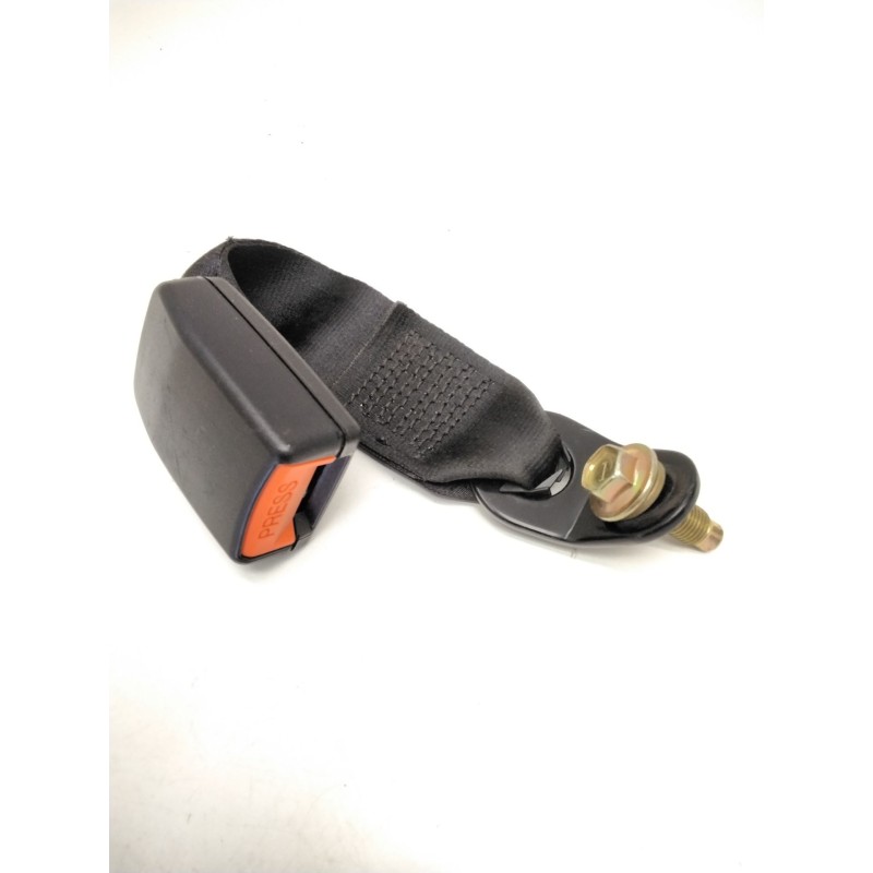 Recambio de enganche cinturon trasero izquierdo para nissan terrano ii (r20) 2.7 td 4wd referencia OEM IAM 888420F010  