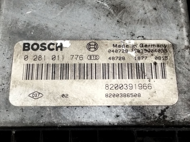 Recambio de centralita motor uce para renault megane ii sedán (lm0/1_) 1.9 dci (lm0g, lm1g, lm2c) referencia OEM IAM 8200391966 