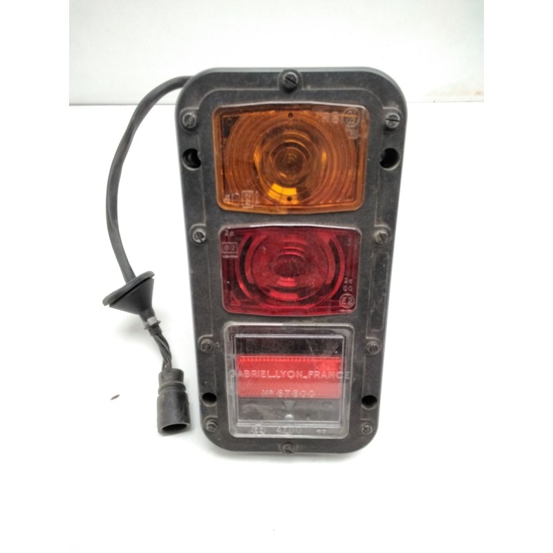 Recambio de piloto trasero derecho para nissan patrol gr iv (y60, gr) 2.8 td (y60a) referencia OEM IAM 26555-G9700  