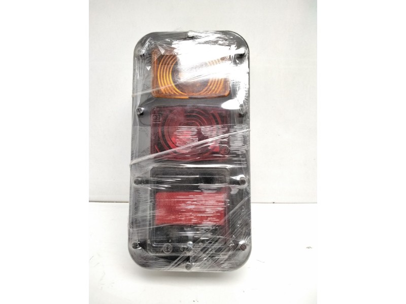 Recambio de piloto trasero derecho para nissan patrol gr iv (y60, gr) 2.8 td (y60a) referencia OEM IAM 26555-G9700  