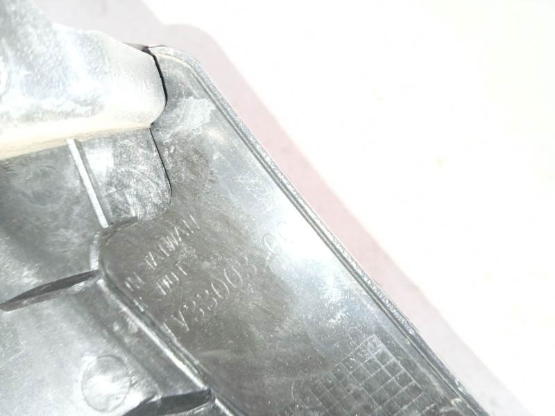 Recambio de rejilla delantera para iveco daily iv furgón 35c14 gv, 35c14 gv/p, 35s14 gv, 35s14 gv/p referencia OEM IAM   