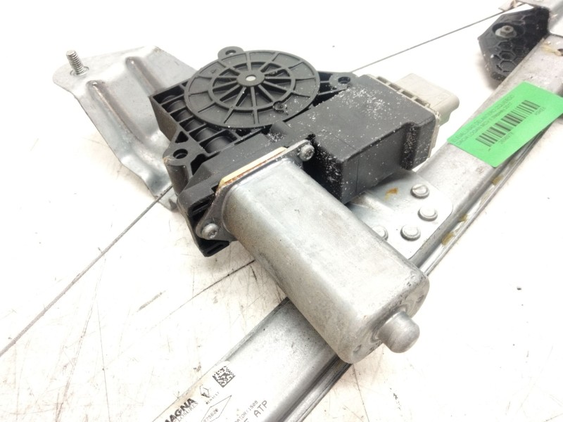 Recambio de elevalunas delantero izquierdo para dacia logan mcv ii stepway referencia OEM IAM 807211440R  