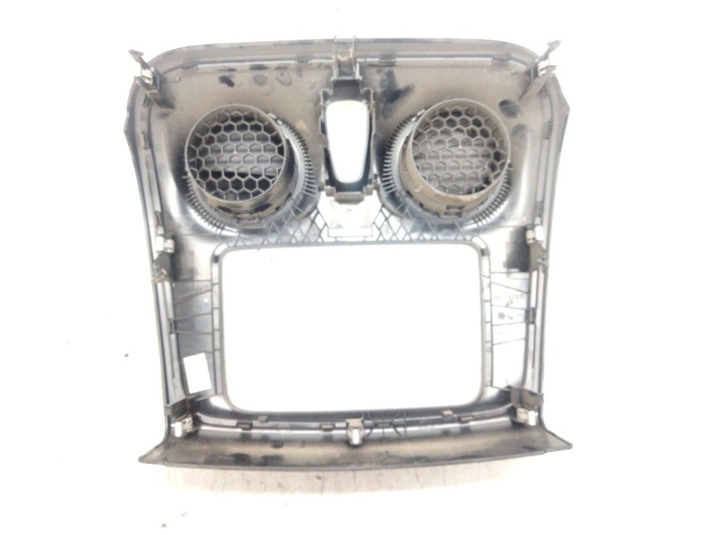 Recambio de aireador central para dacia logan mcv ii stepway referencia OEM IAM 682603655R  