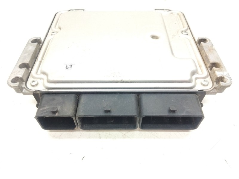 Recambio de centralita motor uce para dacia logan mcv ii stepway referencia OEM IAM   