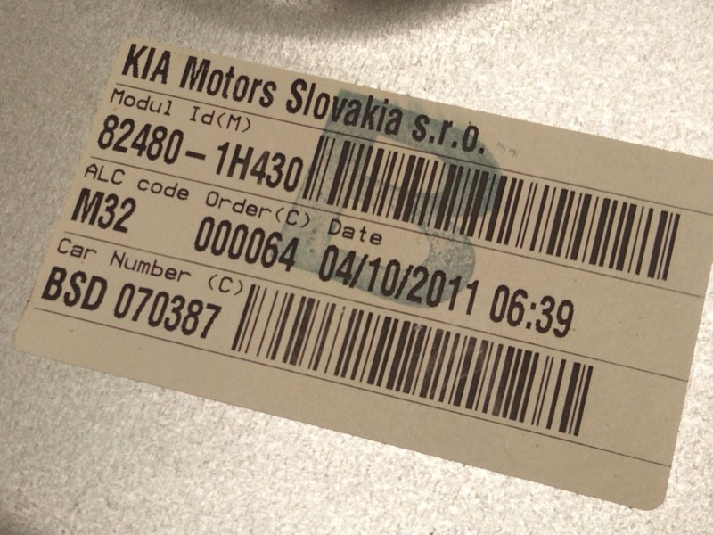 Recambio de elevalunas delantero derecho para kia cee´d drive referencia OEM IAM 824801H430  