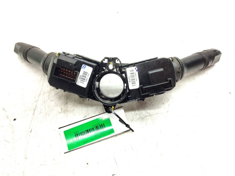 Recambio de mando intermitentes y limpia para kia cee´d drive referencia OEM IAM   