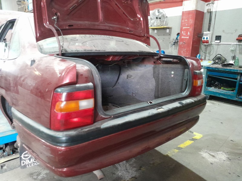 opel vectra a (j89) del año 1993