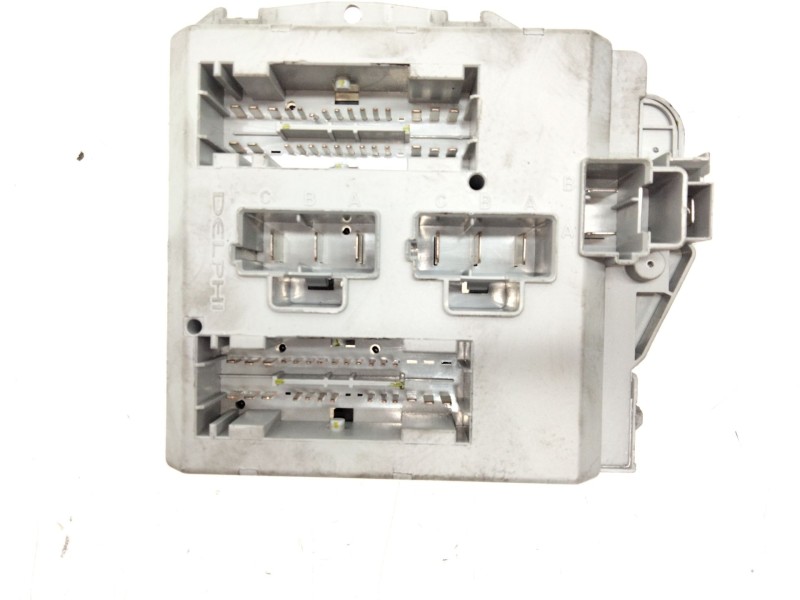 Recambio de caja fusibles para iveco daily iv furgón 35c14 gv, 35c14 gv/p, 35s14 gv, 35s14 gv/p referencia OEM IAM 5801294545  