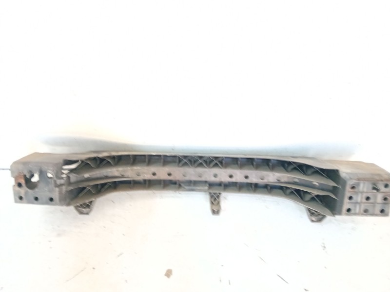 Recambio de refuerzo paragolpes trasero para dacia logan mcv ii stepway referencia OEM IAM   