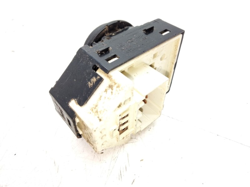 Recambio de mando retrovisor para kia cee´d drive referencia OEM IAM 457480  