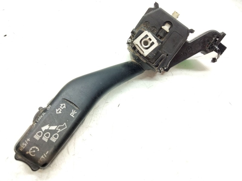 Recambio de mando luces para volkswagen caddy iii furgoneta/monovolumen (2ka, 2kh, 2ca, 2ch) 1.9 tdi referencia OEM IAM   