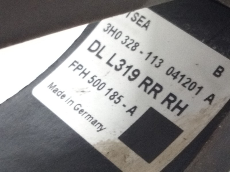 Recambio de maneta exterior trasera derecha para land rover discovery iii (l319) 2.7 td 4x4 referencia OEM IAM 113041201A  