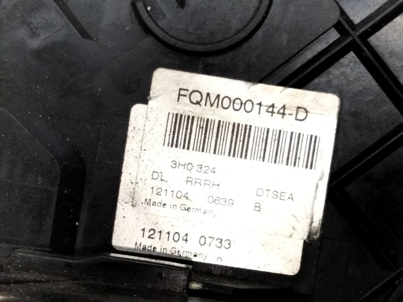 Recambio de cerradura puerta trasera derecha para land rover discovery iii (l319) 2.7 td 4x4 referencia OEM IAM   