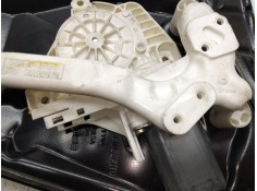 Recambio de elevalunas trasero derecho para land rover discovery iii (l319) 2.7 td 4x4 referencia OEM IAM CVH500020   2