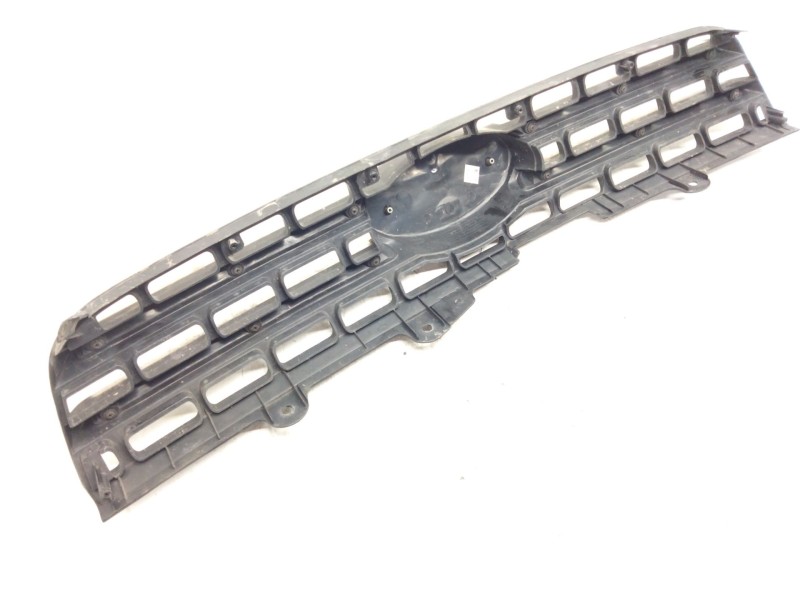 Recambio de rejilla delantera para kia sportage ii (je_, km) 2.0 crdi 4wd referencia OEM IAM   