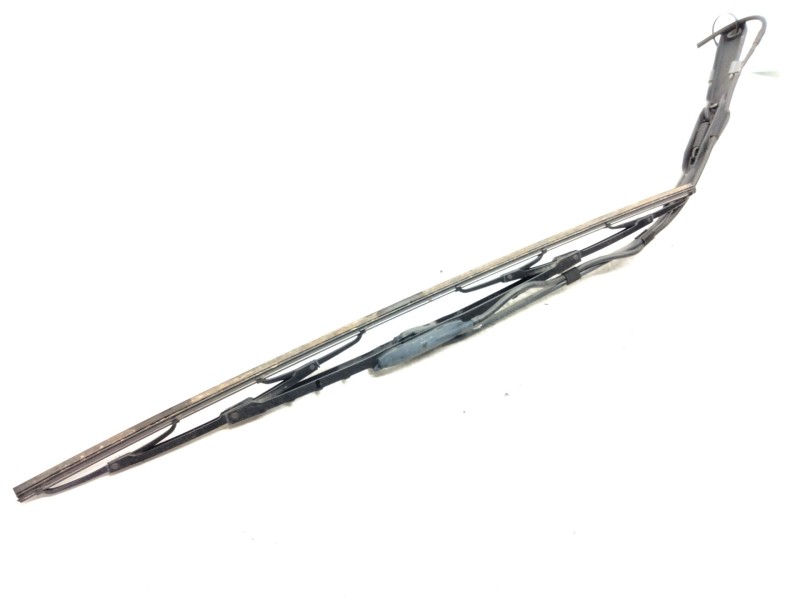 Recambio de brazo limpia delantero derecho para iveco daily iv furgón 35c14 gv, 35c14 gv/p, 35s14 gv, 35s14 gv/p referencia OEM 