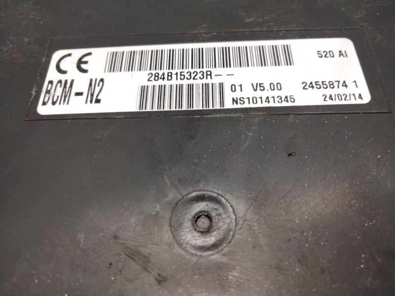 Recambio de modulo confort para renault kangoo profesional referencia OEM IAM 284B15323R  