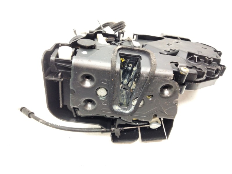 Recambio de cerradura puerta trasera izquierda para land rover discovery iii (l319) 2.7 td 4x4 referencia OEM IAM FQM000154D  