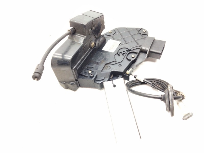 Recambio de cerradura puerta trasera izquierda para land rover discovery iii (l319) 2.7 td 4x4 referencia OEM IAM FQM000154D  