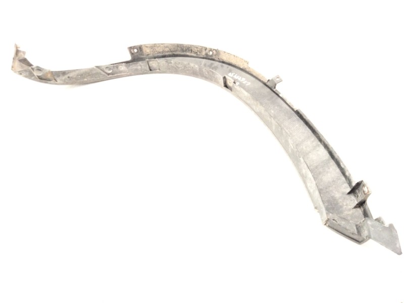 Recambio de aletin delantero izquierdo para iveco daily iv furgón 35c14 gv, 35c14 gv/p, 35s14 gv, 35s14 gv/p referencia OEM IAM 