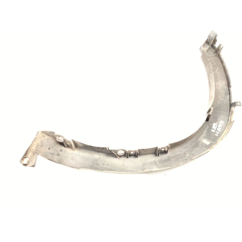 Recambio de aletin delantero derecho para iveco daily iv furgón 35c14 gv, 35c14 gv/p, 35s14 gv, 35s14 gv/p referencia OEM IAM   