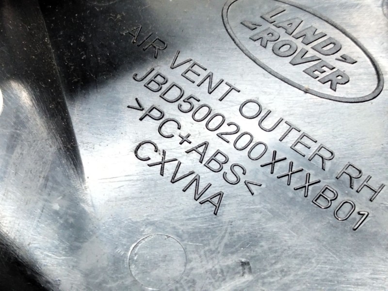 Recambio de aireador izquierdo para land rover discovery iii (l319) 2.7 td 4x4 referencia OEM IAM JBD500200XXX  