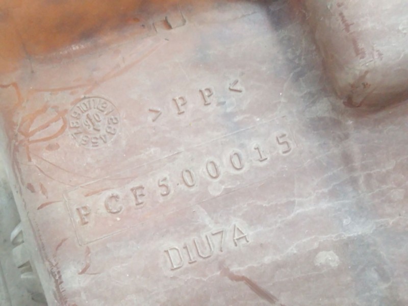 Recambio de deposito expansion para land rover discovery iii (l319) 2.7 td 4x4 referencia OEM IAM PCF500015  