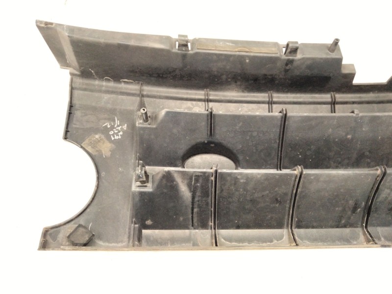 Recambio de rejilla delantera para land rover discovery iii (l319) 2.7 td 4x4 referencia OEM IAM   