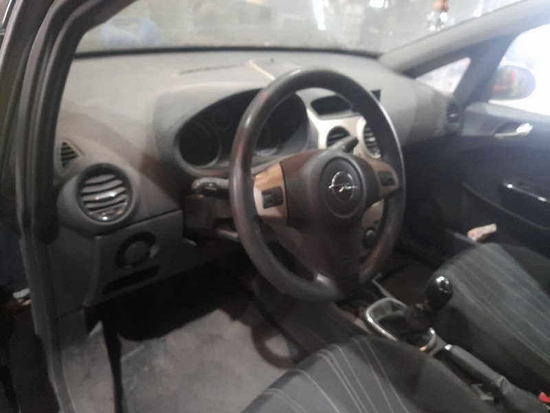opel corsa d (s07) del año 2007